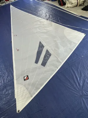 Fock – 740 x 650 x 270